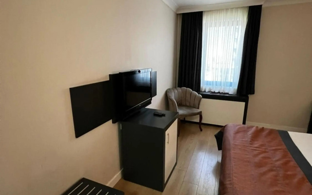 Dafne Hotel