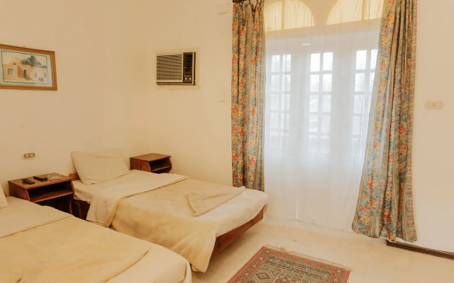 siwa safari paradise hotel