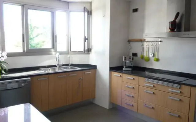 Apartment Second Floor Pineda