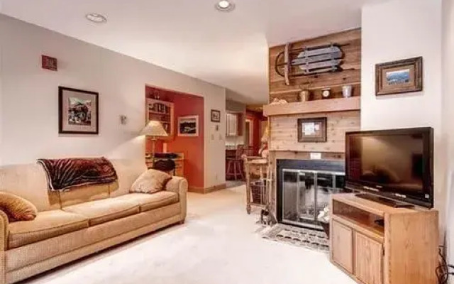 Ski Hill by Pinnacle Lodging