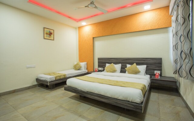 OYO 5426 Hotel SVL