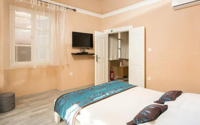 Rooms Nikolina Old Town