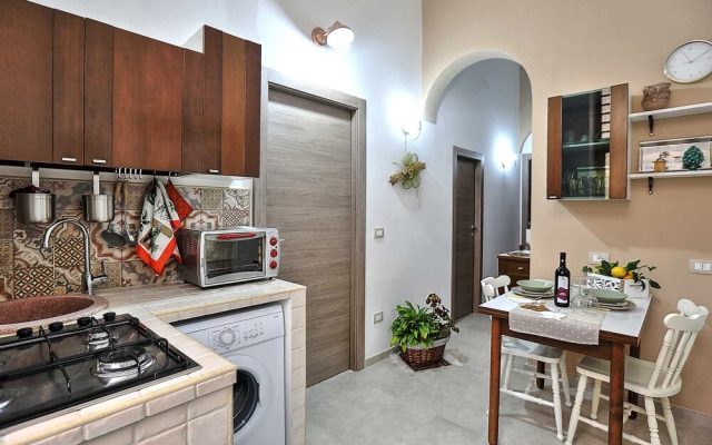 Holiday House Francesca - Rossana Apartment