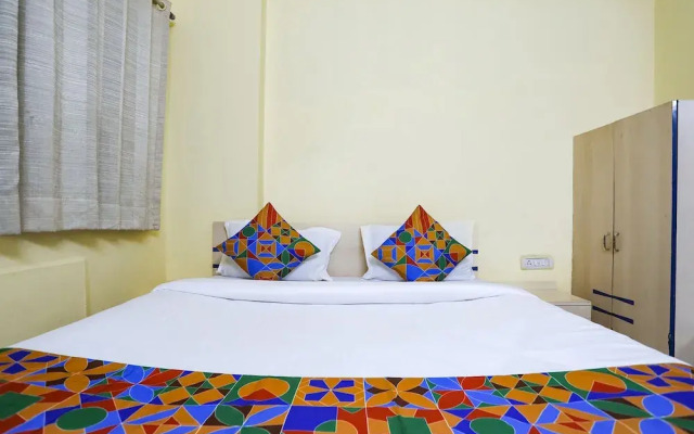 Hotel de Rajanigandha