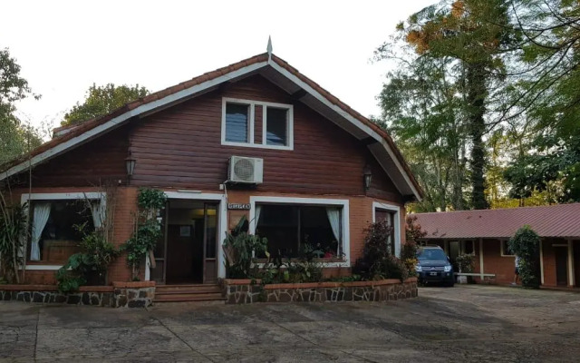 Hosteria La Cabaña