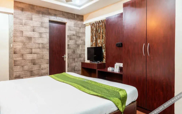 OYO Apartments Worli Seaface