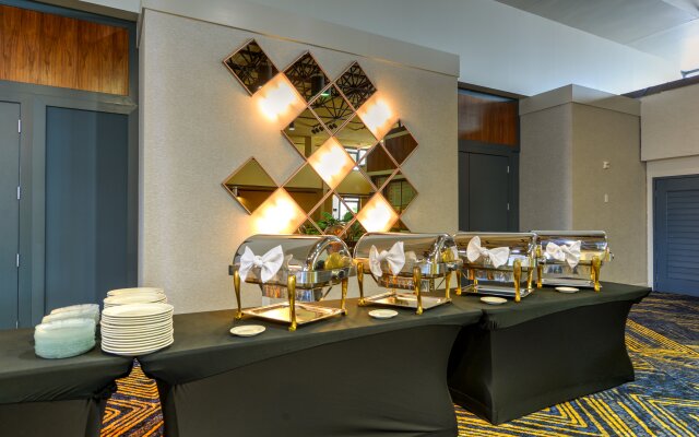 Crowne Plaza Hotel Jacksonville Airport/I-95N by IHG