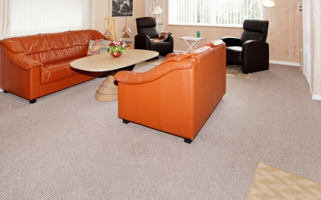 Spacious Holiday Home in Hemmet With Private Whirlpool
