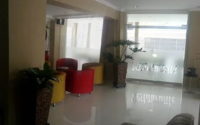 Hotel Six Avenue