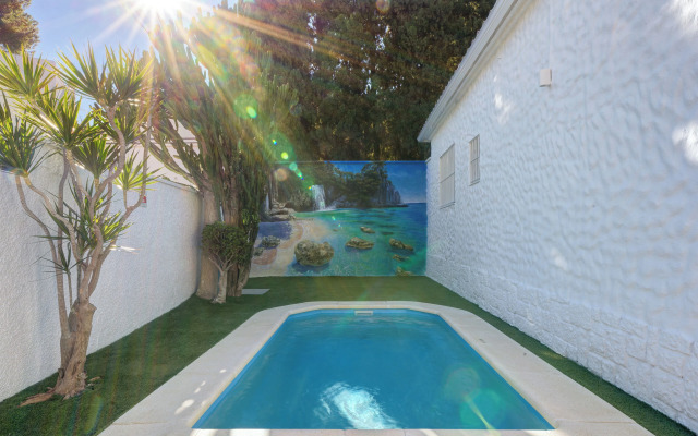 Villas By Seric,15' walking to the beach