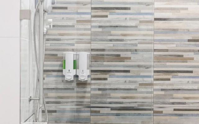 Evergreen Suite Hotel