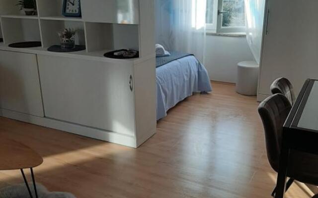 Studio Apartment Dorina