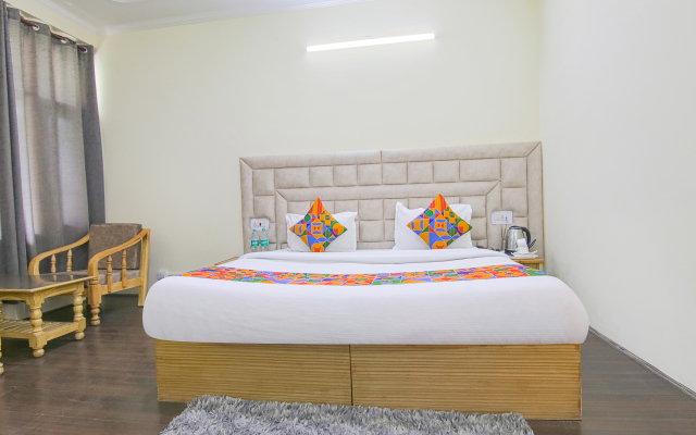 Fabhotel Aransh Resorts Celebriti