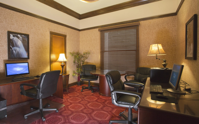 Hotel Amari