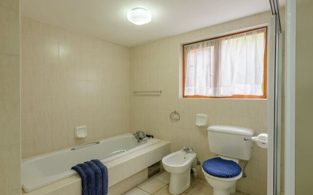 San Lameer Villa Rentals 10312