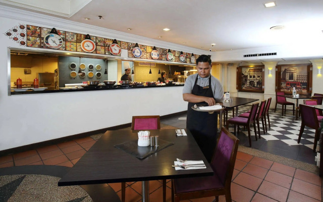 Floresta Hotel Chinatown