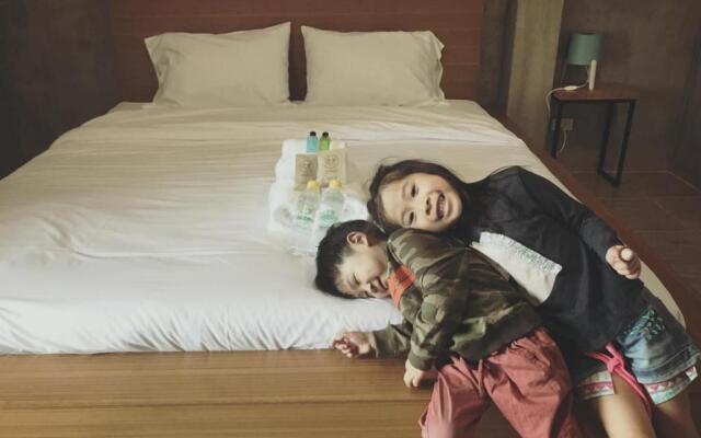 The Day Home Hotel