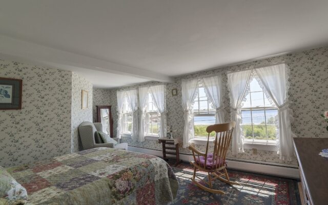 Acadia's Oceanside Meadows Inn