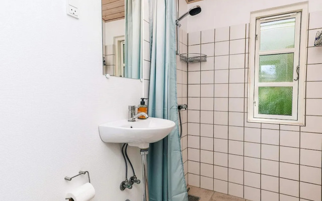 6 Person Holiday Home in Gedser