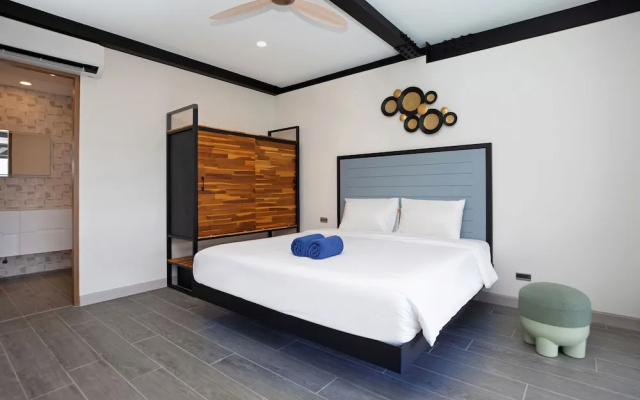 Innovative 12m Eco Pool Villa Sunset 1