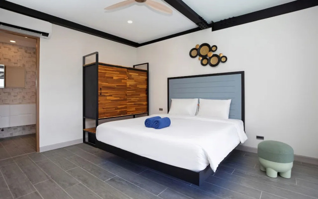 Innovative 12m Eco Pool Villa Sunset 1