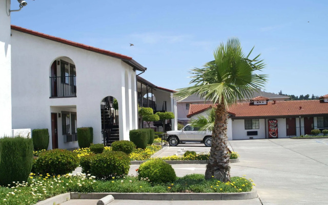 Travelodge by Wyndham Vallejo