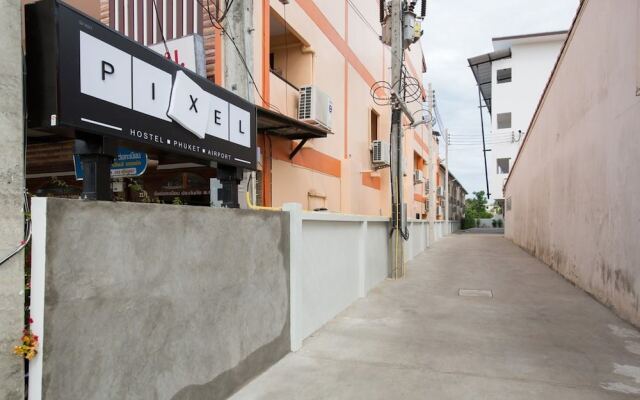 Pixel Hostel Phuket Airport