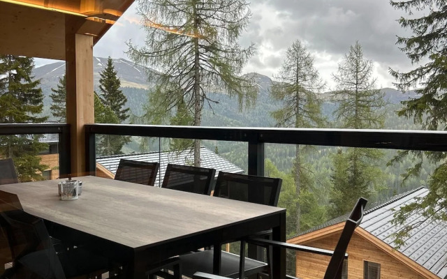 Appealing Chalet With Finnish Sauna