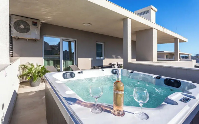 Luxury penthouse Papic