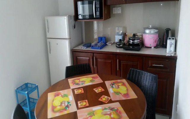 Queens Park Apartment