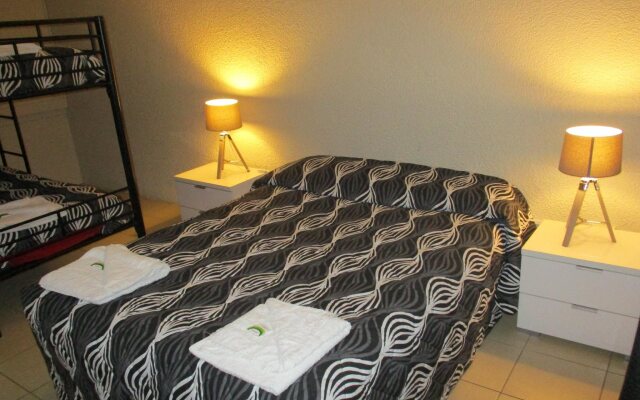 The Rix Hotel Motel