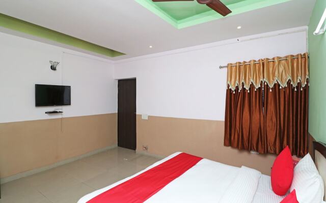 OYO 12742 Vasundhra Heights