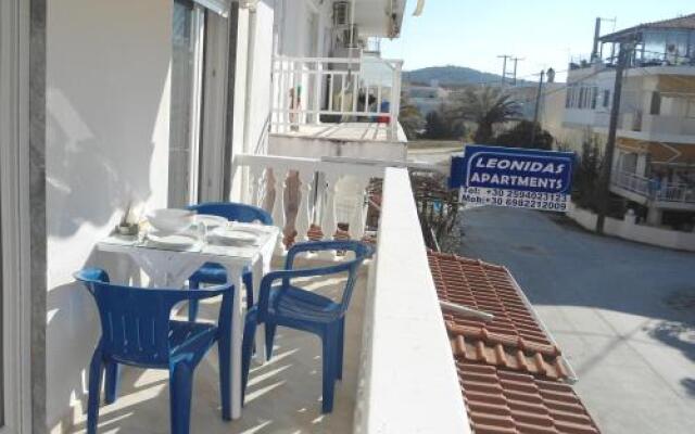 Leonidas Apartments