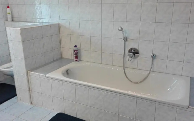 FeWos im alten Bahnhof