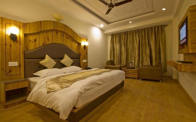 The Paramount Inn