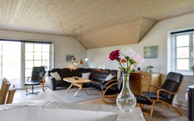 "Florina" - 250m from the sea in Western Jutland