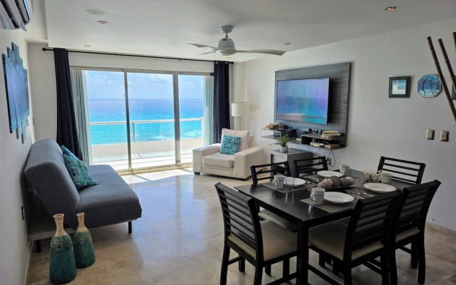 Penthouse moderno hermosa vista al mar