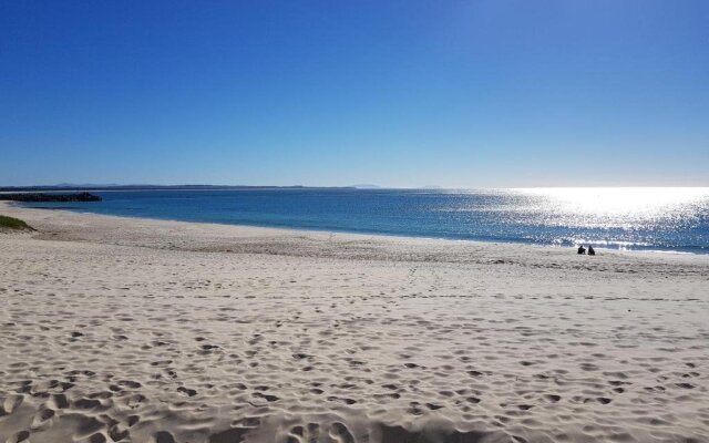 Chill-Out Beachside @ Forster
