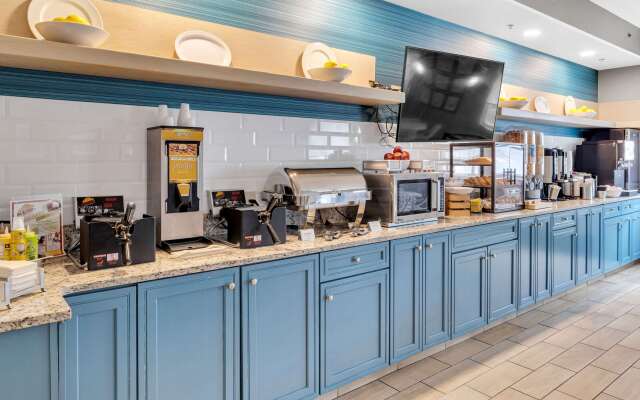 Country Inn & Suites by Radisson Rehoboth Beach - Dewey
