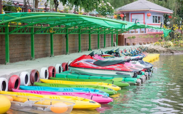 Dream Park Resort