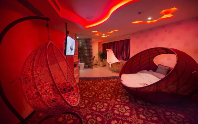 Romantic Love Theme Hotel