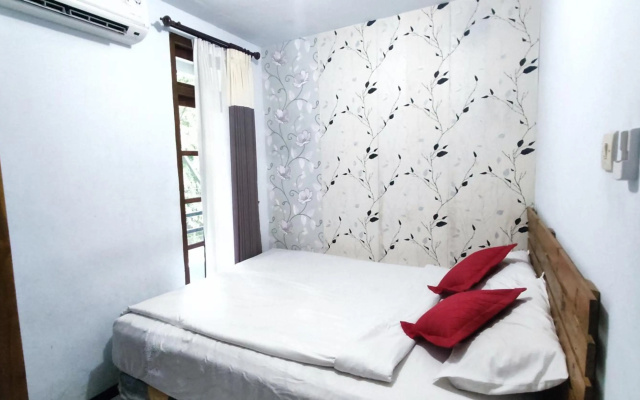 OYO 1380 Velodrome Family House Syariah – Guest Rooms – Malang