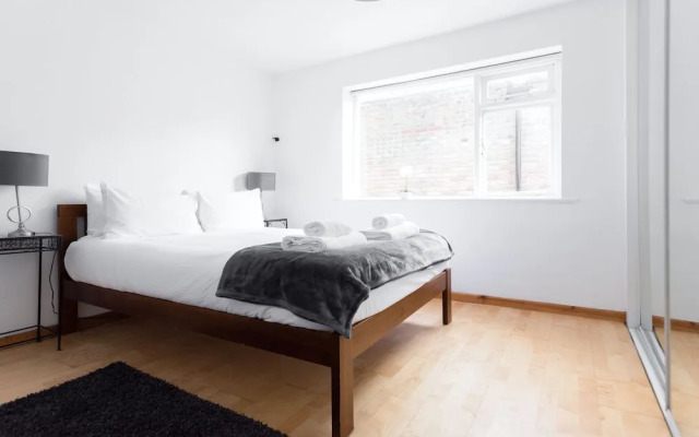 Platinum Apartments next to Hyde Park 9988