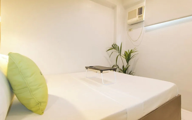 UrbanViewSanAntonio'sPlaceSampalocManila