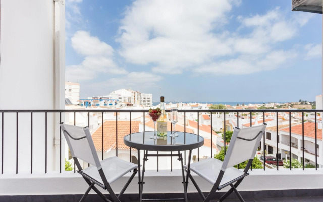 Stay on Top Apartments