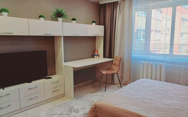 Apartment on Sheksninsky Prospekt 16