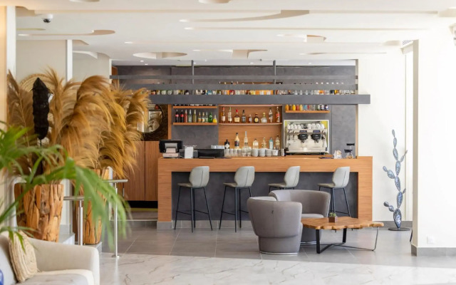 Luxotel Cannes