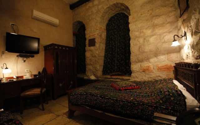 Jerusalem Hotel
