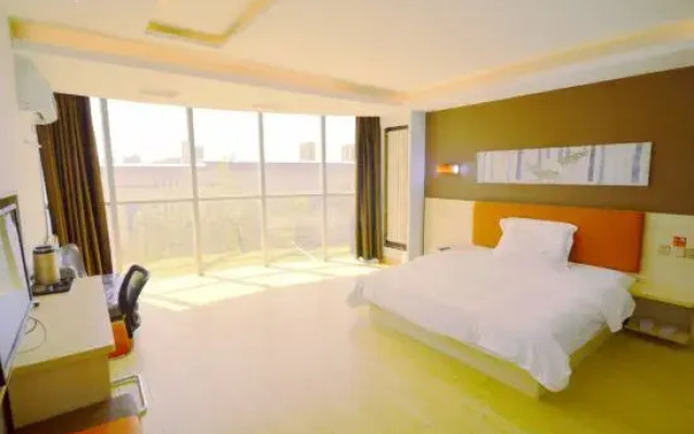 Pod Inn Chain Hotel (Taiyuan Chaoyang Street Clothing Market)