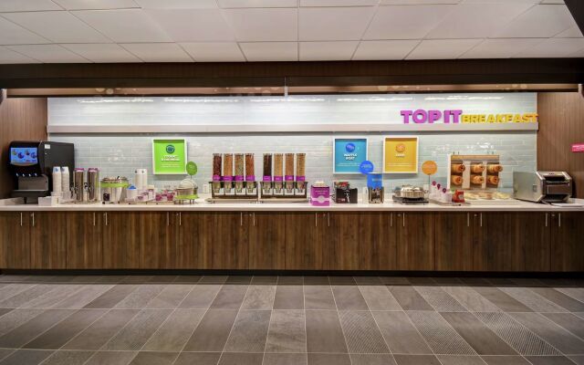 Tru By Hilton Denver South Park Meadows